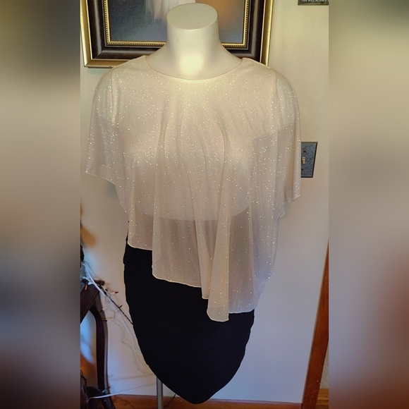 🩷$15 | Elegant White & Black Glitter Dress – Size 16W - Picture 2 of 8